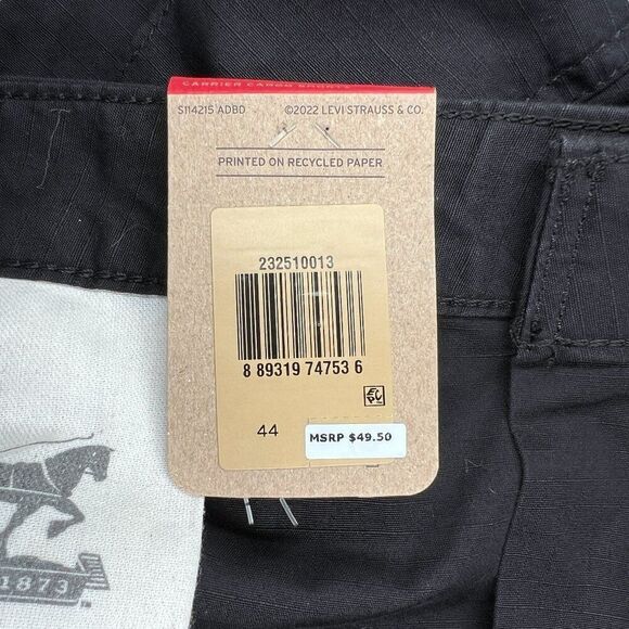 Levi's Men's Size 44 Black Carrier Cargo Shorts - Picture 10 of 13